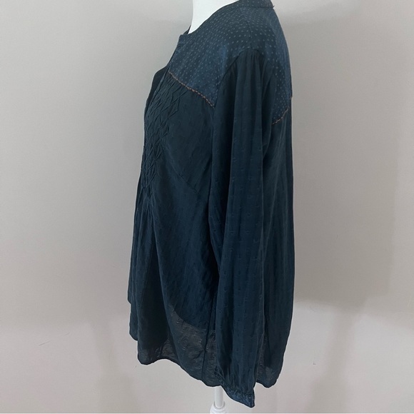 Coldwater Creek Dark Teal Blue Embroidered Beaded Button-Up Whimsy Blouse |PXL| - Picture 5 of 11